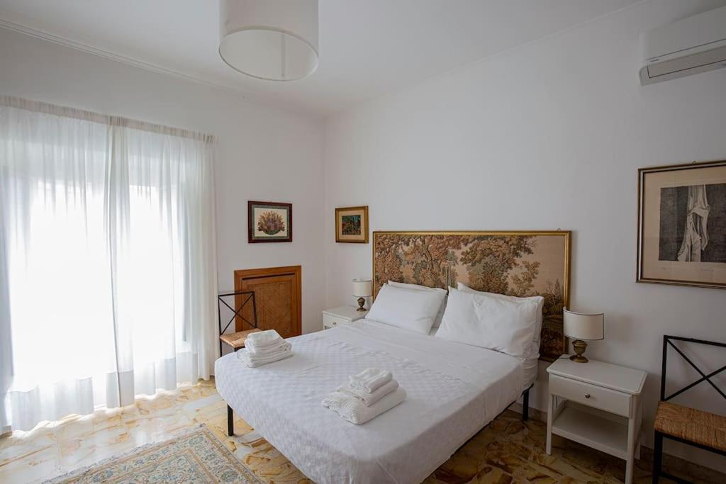 Dimora Al Colosseo, 2 Bedrooms Roma Eksteriør bilde
